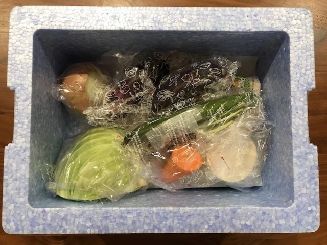 ヨシケイ夕食ネット日替わりメニュー白身魚となすのおろし煮３人用配送後野菜中身